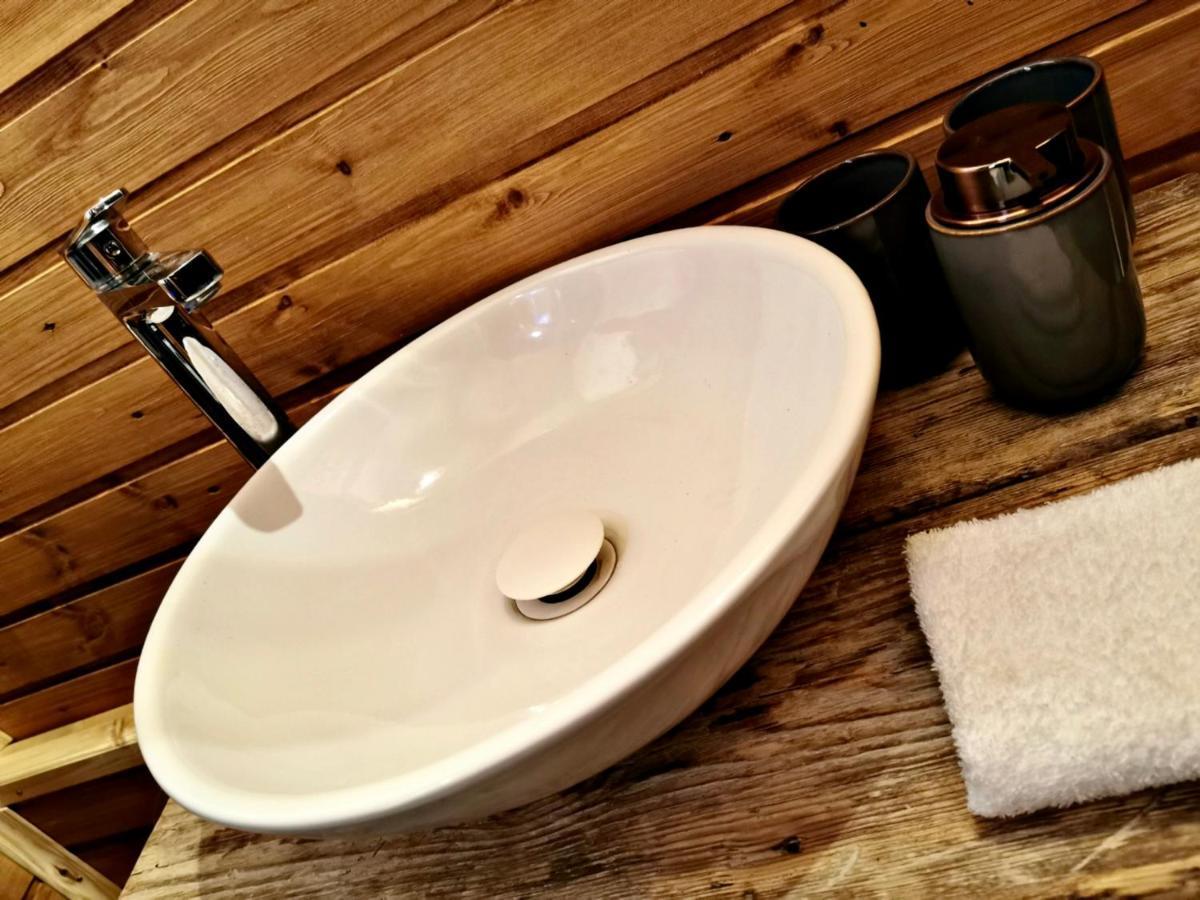 Toelgyes Menedek Apartment Noszvaj Luaran gambar